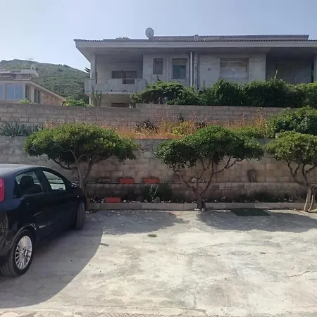 Apartament Santoni's *